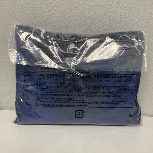 Disney Parks 2025 Dooney & Bourke Mickey Mouse Hat Ear Headband - NEW - Picture 5 of 5